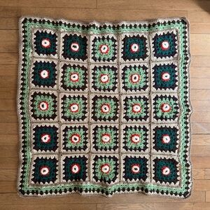 Vintage Handmade Granny Square 3D Rosette Lap Blanket